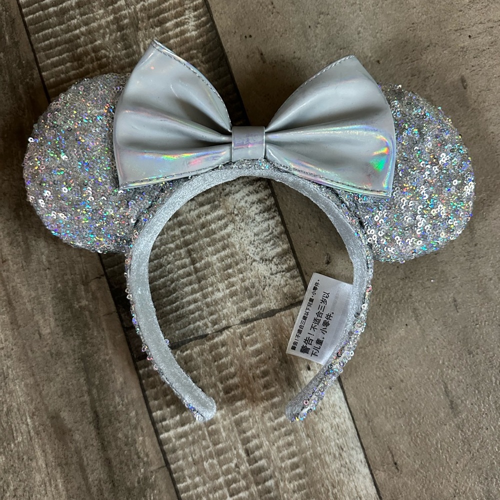 Silver Sequin Bow Headband